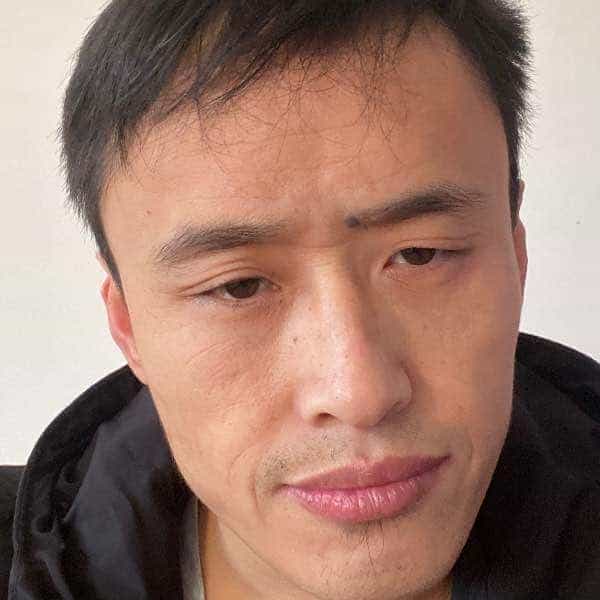 40岁岁四川单身帅哥 - 汕头吉缘网