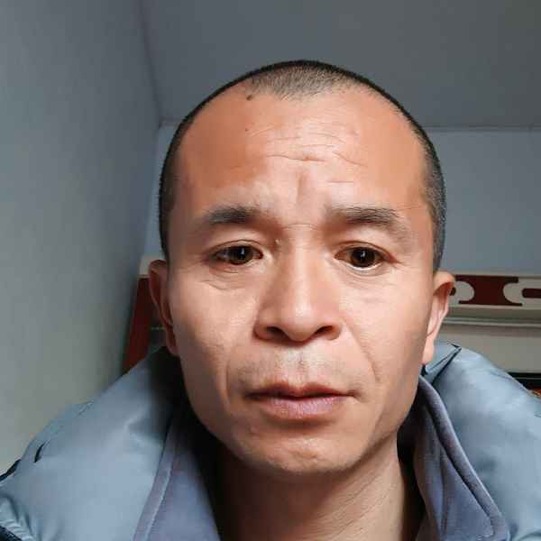 43岁岁河南单身帅哥 - 汕头吉缘网