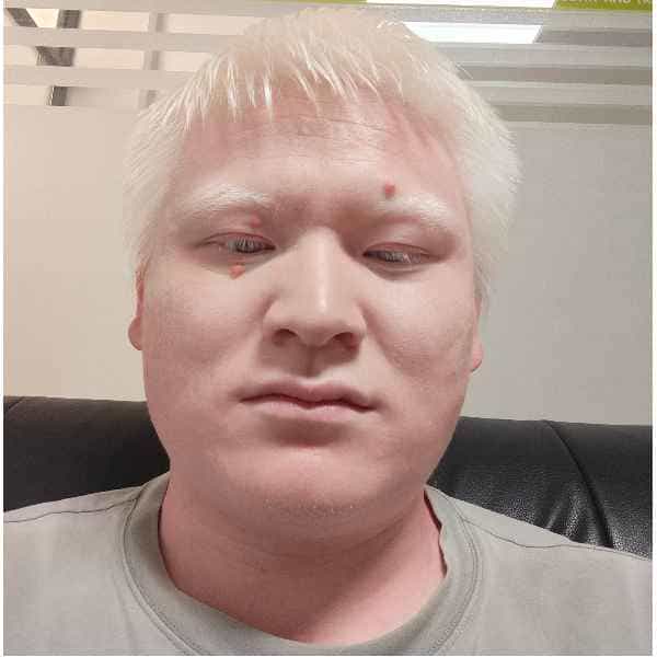 30岁岁安徽单身帅哥 - 汕头吉缘网
