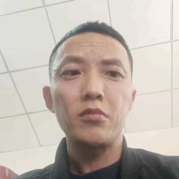 40岁岁四川单身帅哥 - 汕头吉缘网