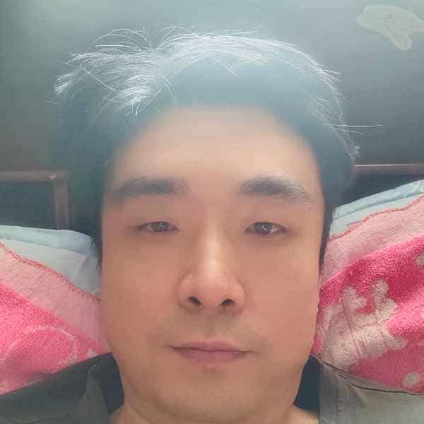 43岁岁河南单身帅哥 - 汕头吉缘网