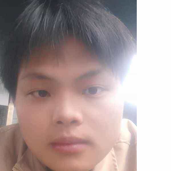 22岁岁河南单身帅哥 - 汕头吉缘网