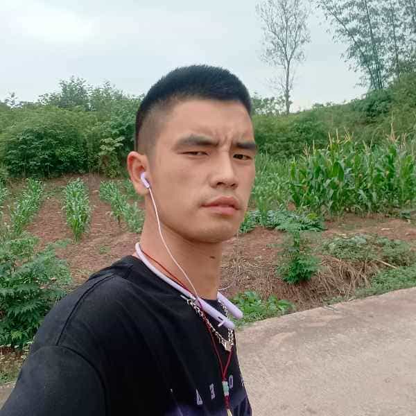 35岁岁四川单身帅哥 - 汕头吉缘网