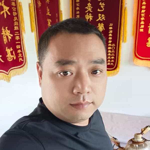 44岁岁江苏单身帅哥 - 汕头吉缘网