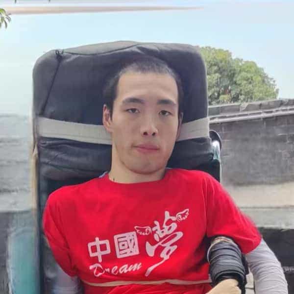 31岁岁湖南单身帅哥 - 汕头吉缘网