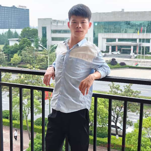 29岁岁湖南单身帅哥 - 汕头吉缘网