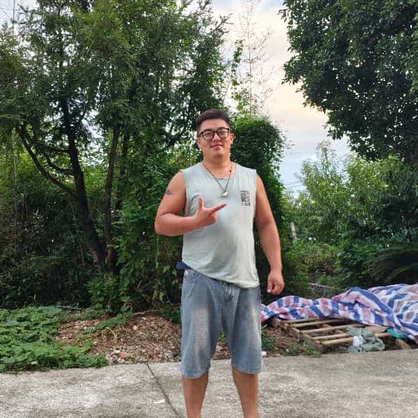 32岁岁浙江单身帅哥 - 汕头吉缘网