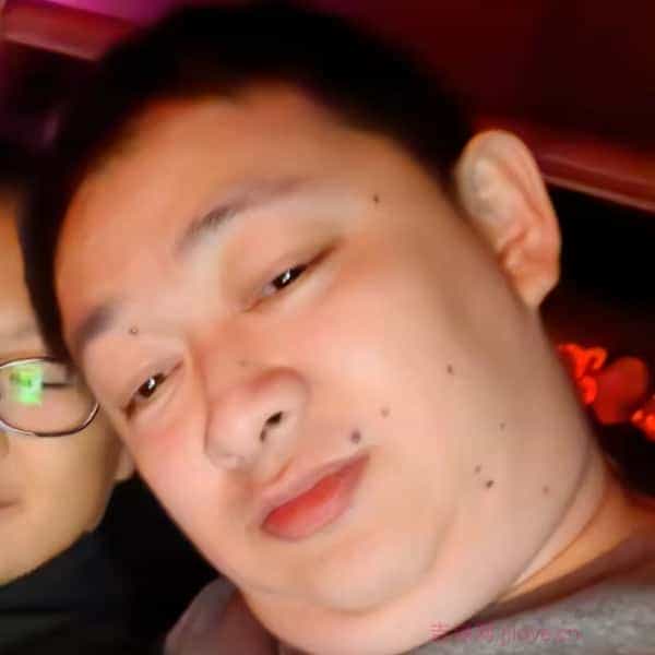 39岁岁辽宁单身帅哥 - 汕头吉缘网